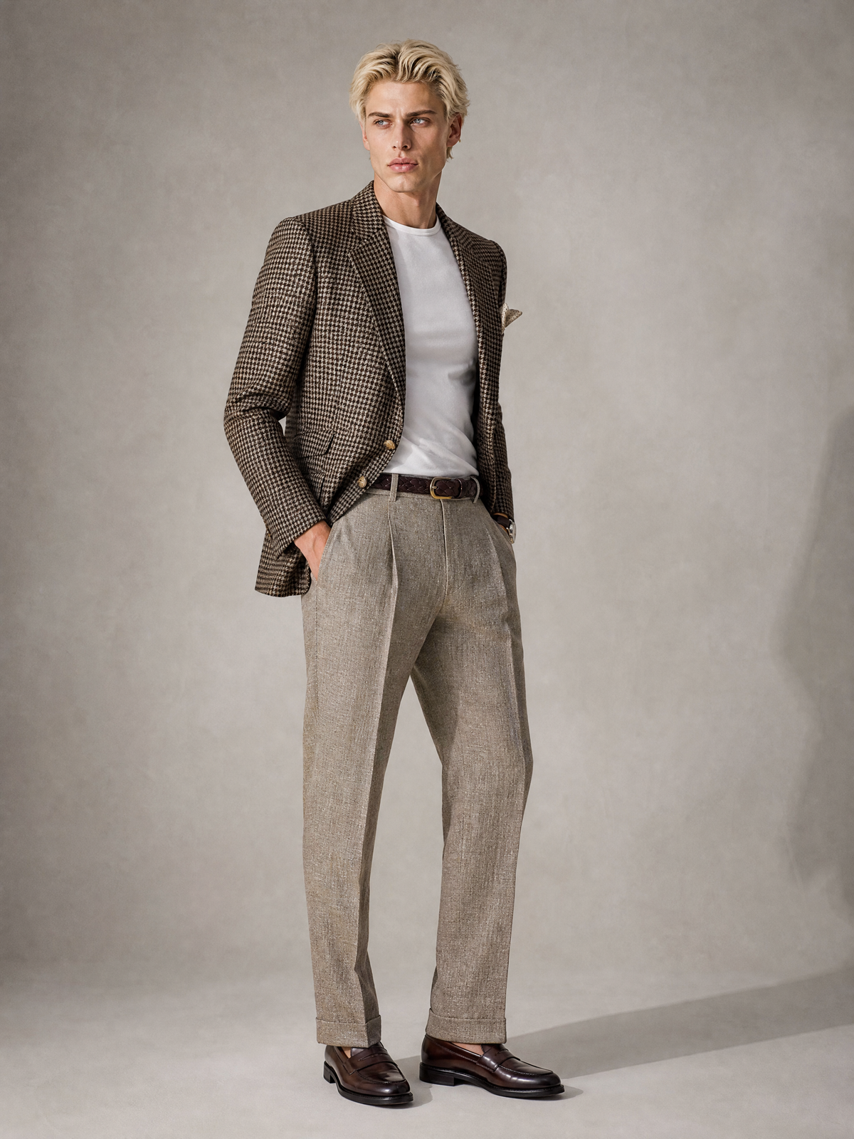 Men's light brown linen trouser — single pleated with a folded hem