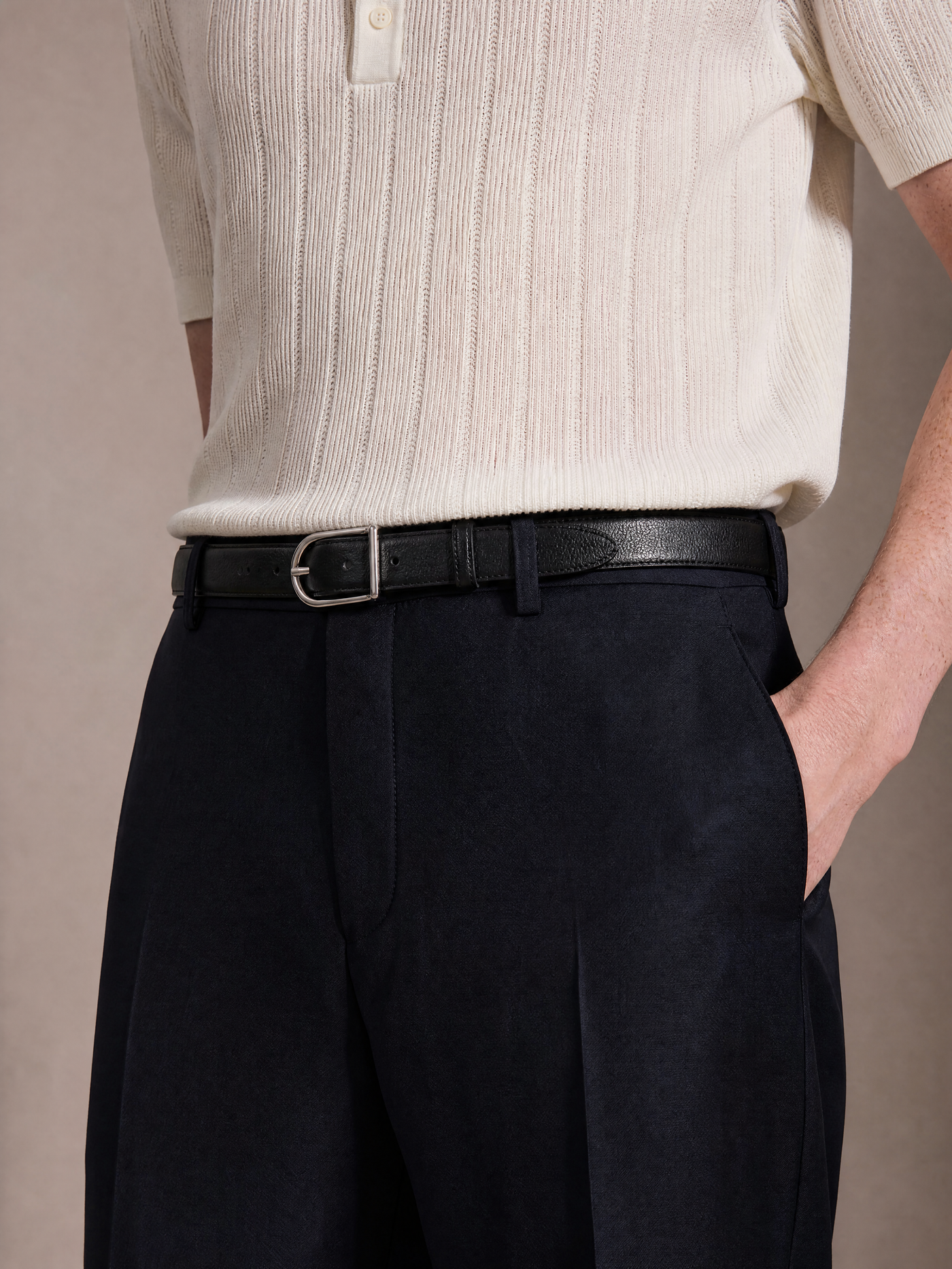 Men's midnight navy wool-blend twill trouser — straight leg
