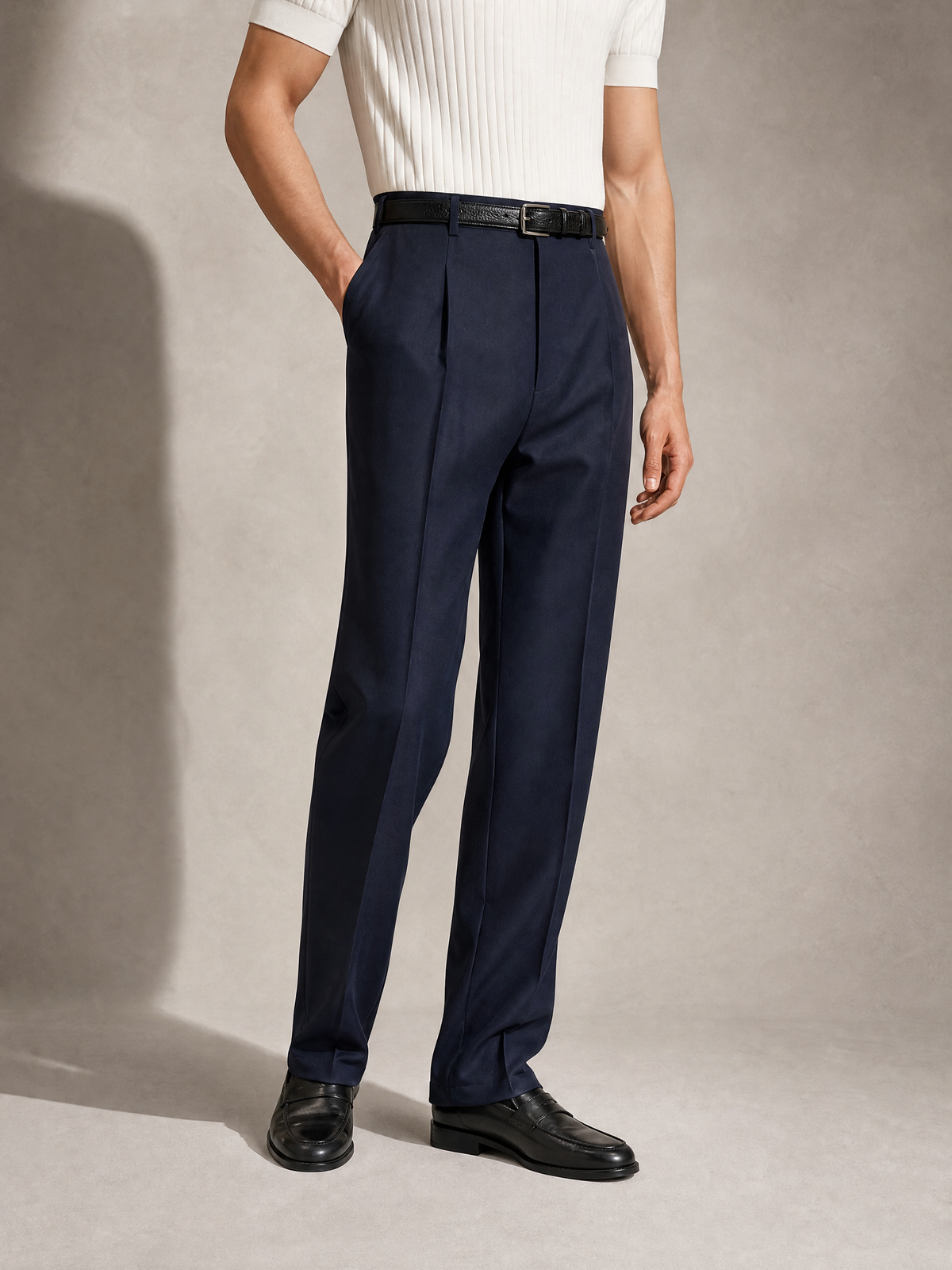 Cotton twill trouser in blue — single pleated
